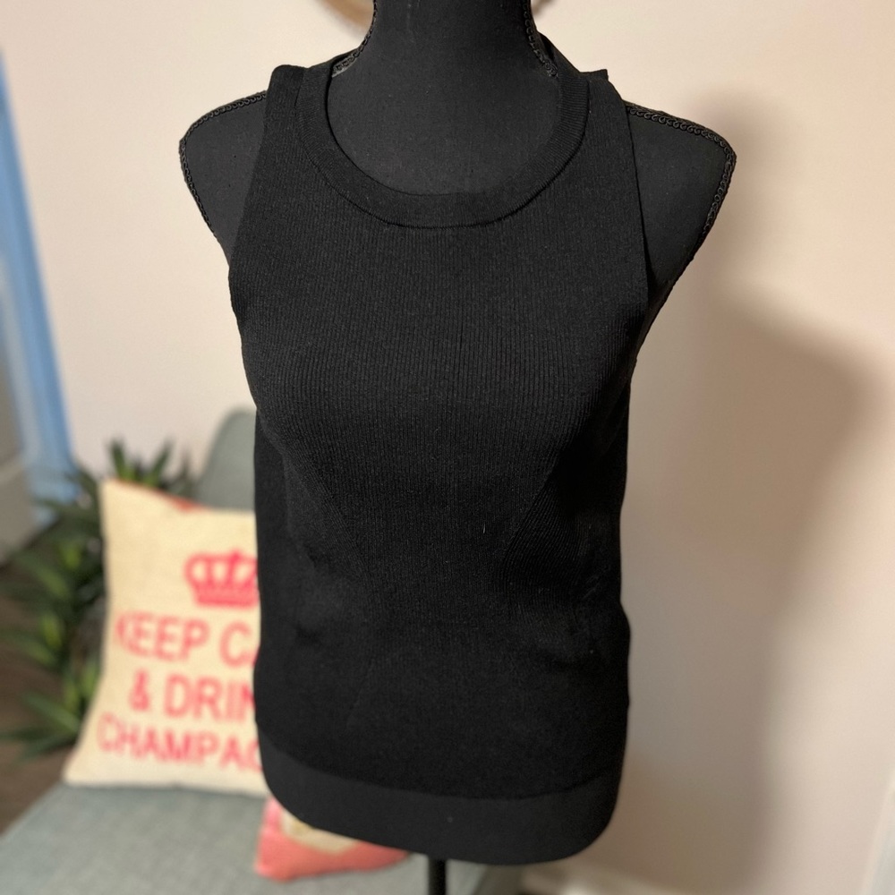 Express Top 🖤